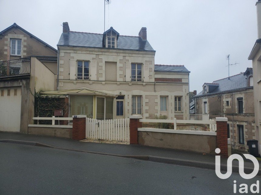 Town house 4 rooms of 95 m² in Mauges-sur-Loire (49620)