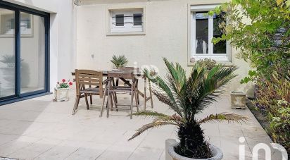 House 5 rooms of 115 m² in Carquefou (44470)