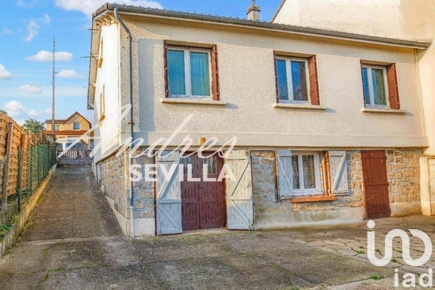 Traditional house 5 rooms of 90 m² in Goussainville (95190)