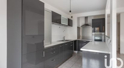 Appartement 4 pièces de 81 m² à Grenoble (38100)