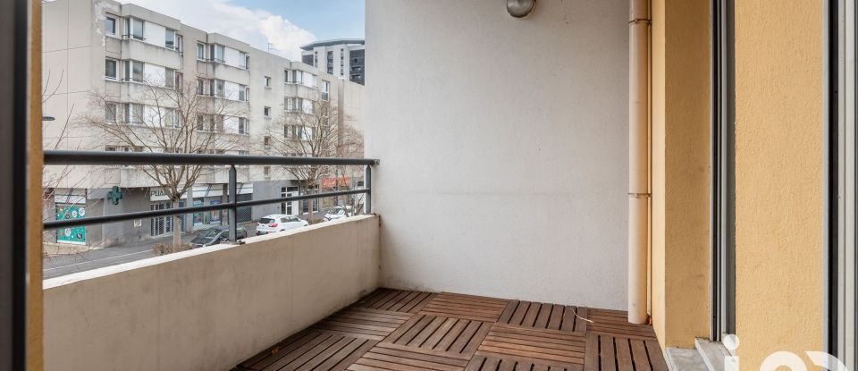 Appartement 4 pièces de 81 m² à Grenoble (38100)