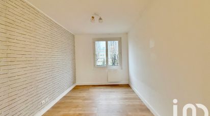 Apartment 4 rooms of 63 m² in Sainte-Geneviève-des-Bois (91700)