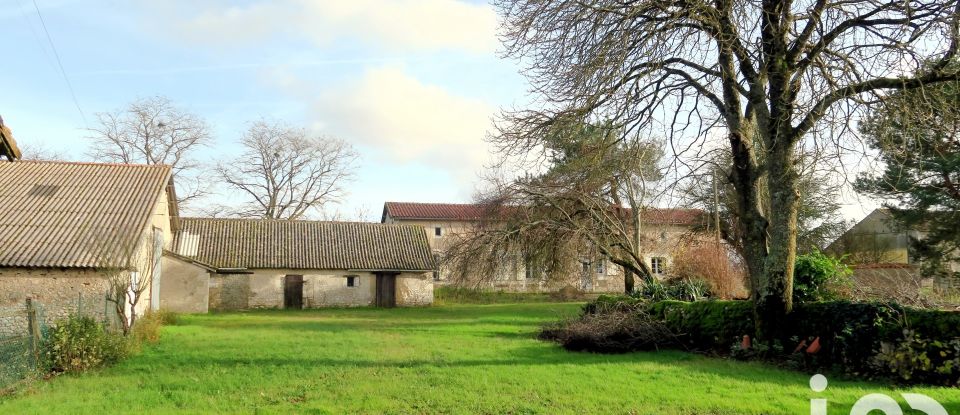 Maison de campagne 6 pièces de 143 m² à Paizay-le-Sec (86300)