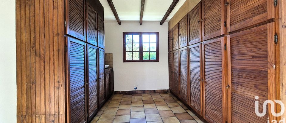 Maison 6 pièces de 125 m² à Cestas (33610)