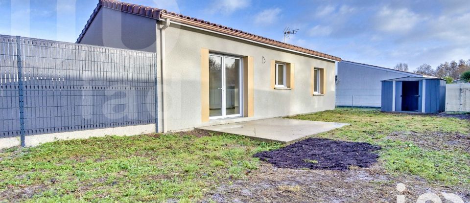 Maison 3 pièces de 65 m² à Arcins (33460)