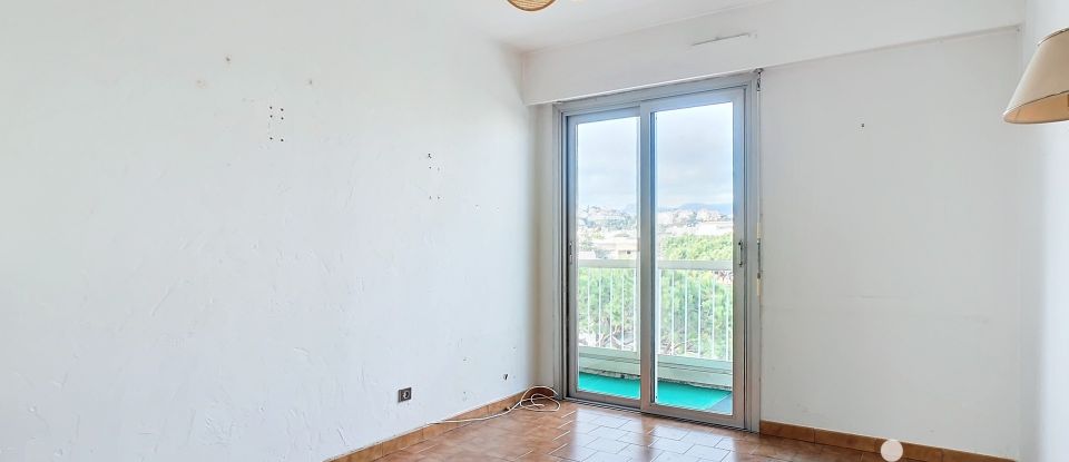 Appartement 4 pièces de 86 m² à Saint-Laurent-du-Var (06700)