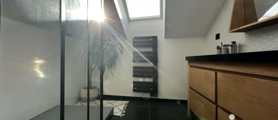 Duplex 3 pièces de 84 m² à Nantes (44100)