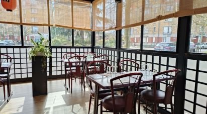 Restaurant of 130 m² in Suresnes (92150)