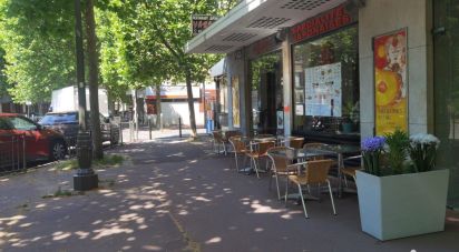 Restaurant of 130 m² in Suresnes (92150)