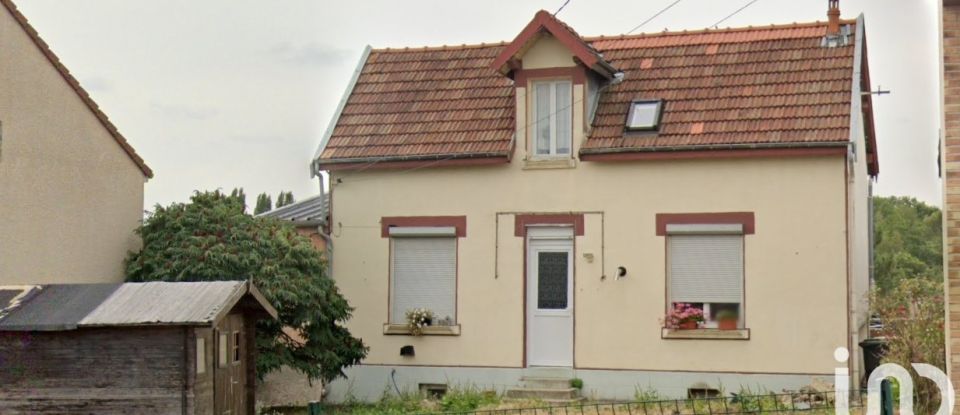 House 4 rooms of 90 m² in Charleville-Mézières (08000)