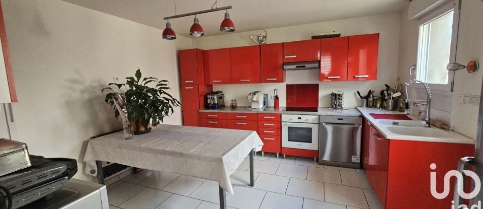 House 4 rooms of 90 m² in Charleville-Mézières (08000)