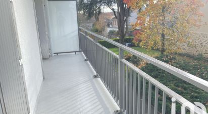 Apartment 3 rooms of 69 m² in Limoges (87000)