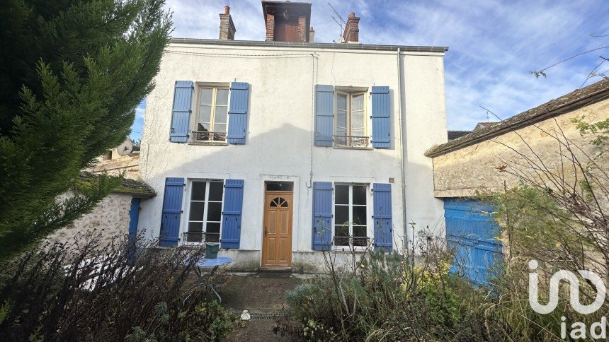 Town house 5 rooms of 133 m² in Champagne-sur-Seine (77430)