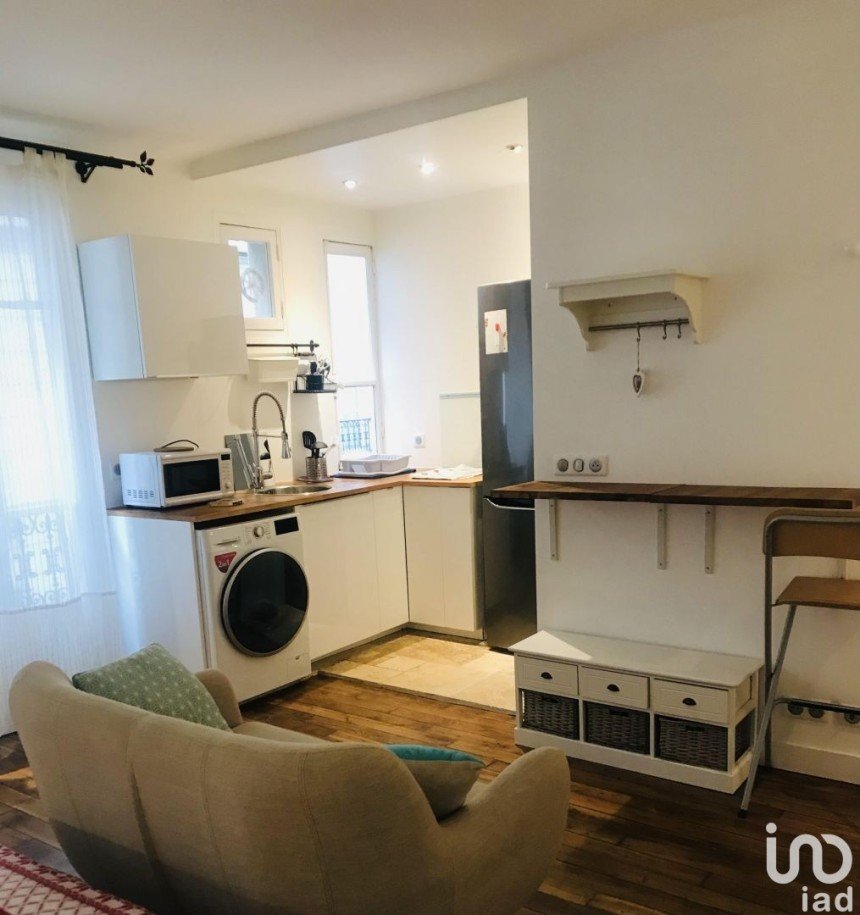 Appartement 1 pièce de 25 m² à Paris (75016)