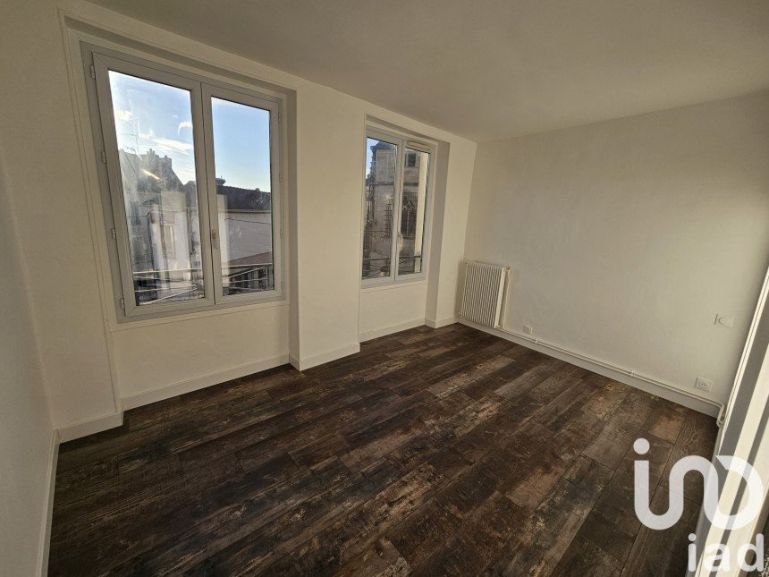 Apartment 2 rooms of 42 m² in Pontoise (95300)