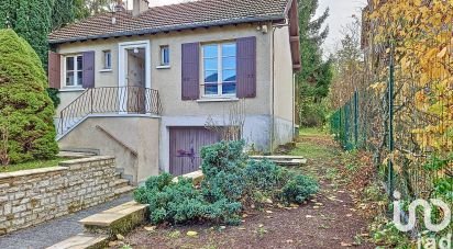 Traditional house 3 rooms of 65 m² in Moret Loing et Orvanne (77250)