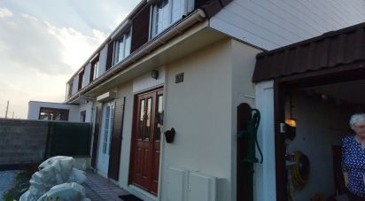 House 4 rooms of 102 m² in Châlons-en-Champagne (51000)