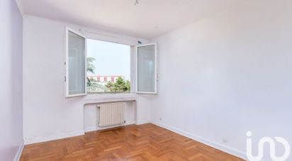 Apartment 3 rooms of 100 m² in Villeurbanne (69100)