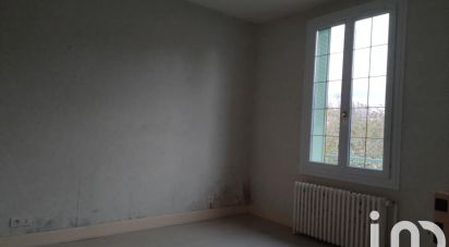 Maison 3 pièces de 56 m² à Domérat (03410)