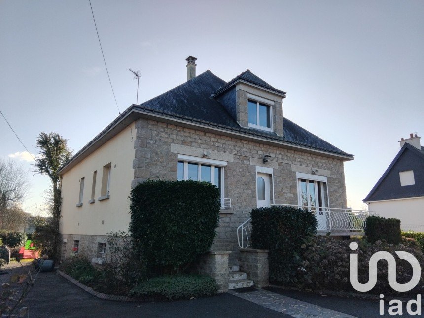 Maison 6 pièces de 164 m² à Ploërmel (56800)