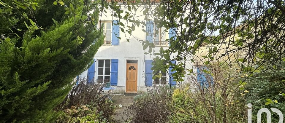 Town house 5 rooms of 133 m² in Champagne-sur-Seine (77430)