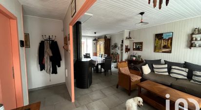 House 4 rooms of 90 m² in Saint-Planchers (50400)