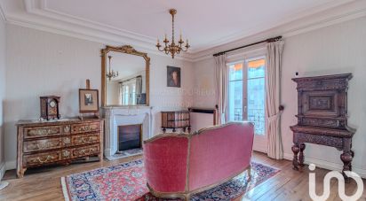 Apartment 5 rooms of 111 m² in Paris (75011)