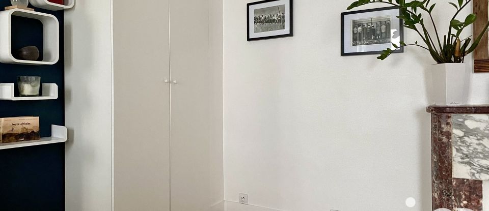 Appartement 2 pièces de 54 m² à Paris (75017)