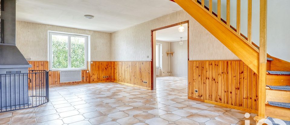 Maison 4 pièces de 131 m² à Aubepierre-Ozouer-le-Repos (77720)