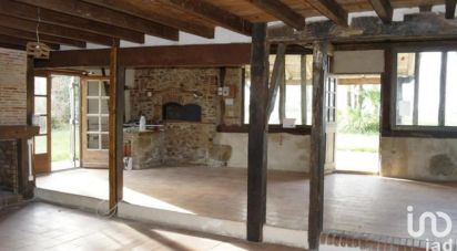 House 14 rooms of 450 m² in Monclar (32150)