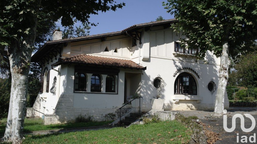 House 7 rooms of 137 m² in Eauze (32800)