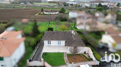 Traditional house 5 rooms of 113 m² in La Couronne (16400)