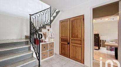 Maison traditionnelle 4 pièces de 105 m² à Châtillon-sur-Marne (51700)