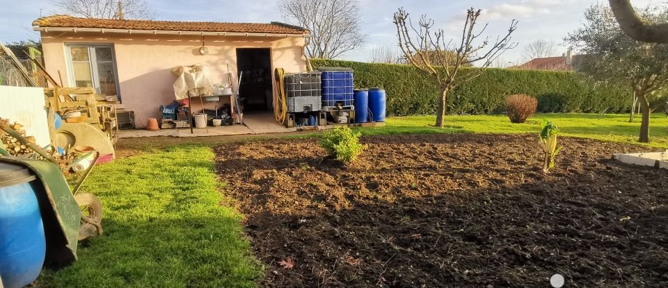 Maison traditionnelle 5 pièces de 144 m² à Carmaux (81400)