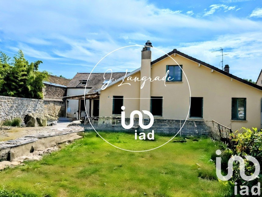 Immeuble de 132 m² à Pontoise (95000)