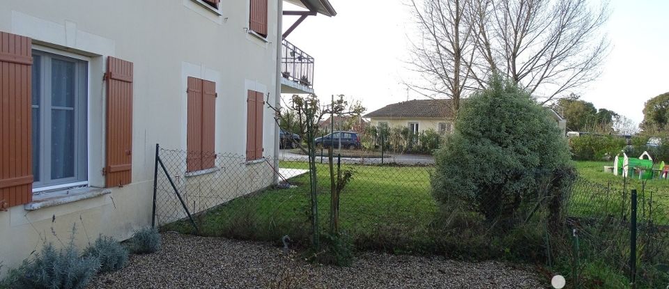 Apartment 2 rooms of 33 m² in La Réole (33190)