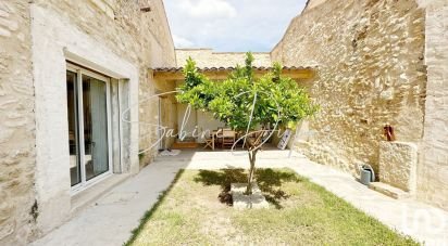 House 8 rooms of 275 m² in Robion (84440)