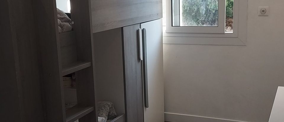 Appartement 3 pièces de 58 m² à Bastia (20200)