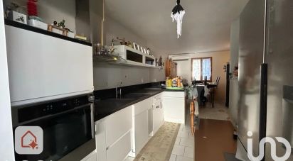 House 5 rooms of 84 m² in Le Pradet (83220)