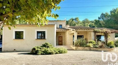 Maison traditionnelle 6 pièces de 208 m² à Châteaurenard (13160)