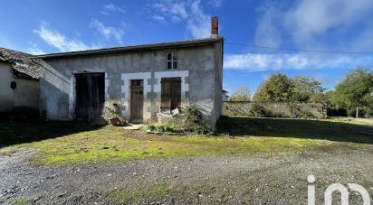 Maison de campagne 6 pièces de 104 m² à Lathus-Saint-Rémy (86390)