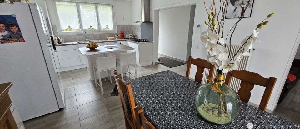 House 3 rooms of 69 m² in Saint-Mariens (33620)