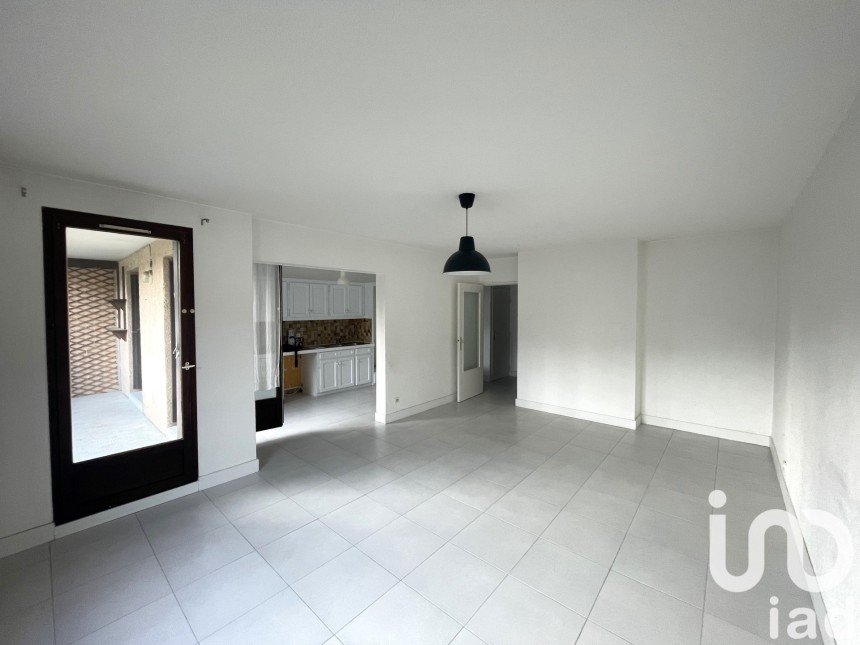 Appartement 3 pièces de 66 m² à Jarrie (38560)