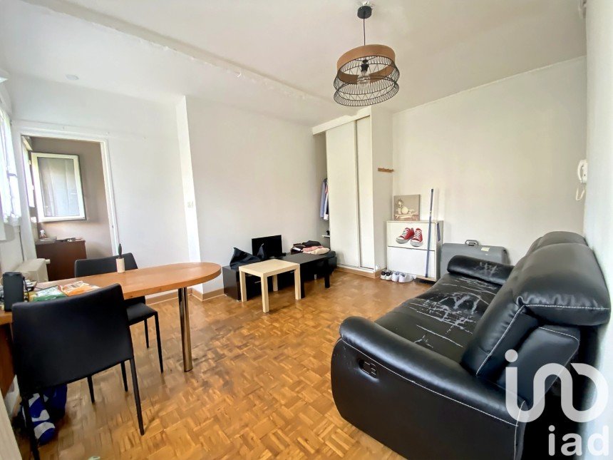 Apartment 1 room of 31 m² in Thionville (57100)