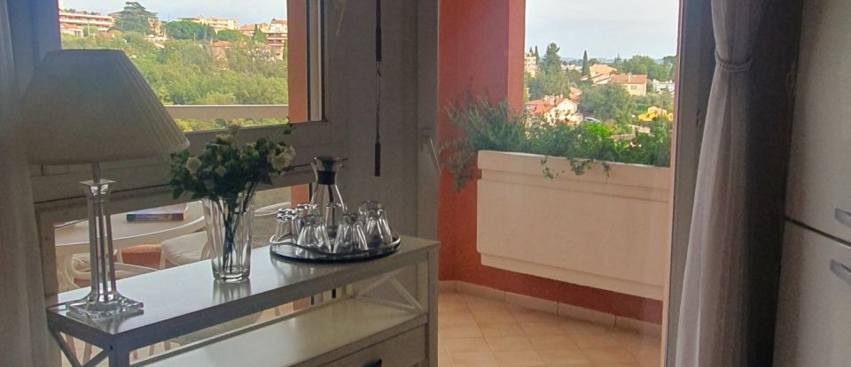 Apartment 2 rooms of 53 m² in Vence (06140)