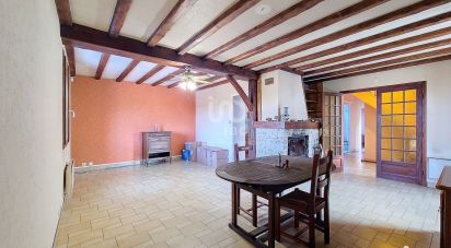 House 6 rooms of 130 m² in Boinville-en-Mantois (78930)