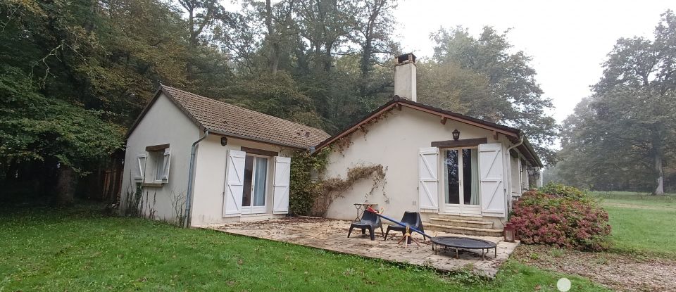 Estate 8 rooms of 249 m² in Vicq-sur-Nahon (36600)