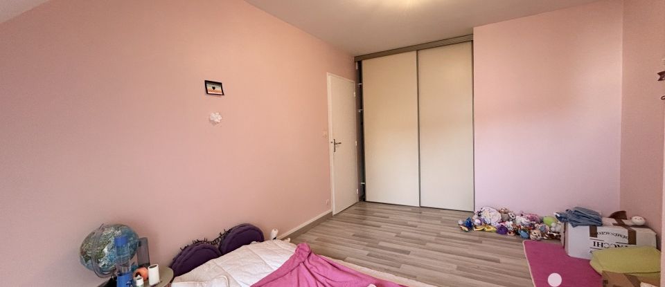 Appartement 3 pièces de 74 m² à Saint-Jean-le-Blanc (45650)