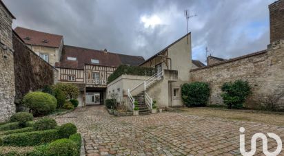 Maison 10 pièces de 317 m² à Compiègne (60200)