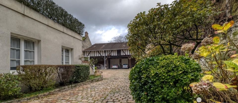 Maison 10 pièces de 317 m² à Compiègne (60200)